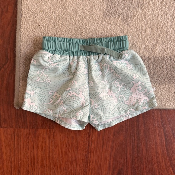 Caden Lane Teal Wave Pattern Kids Shorts - Picture 3 of 3